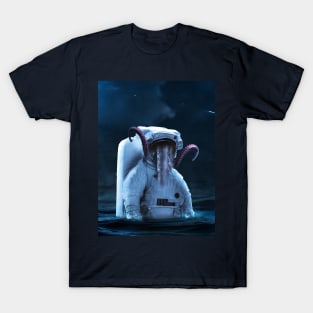 Astronaut in ocean T-Shirt